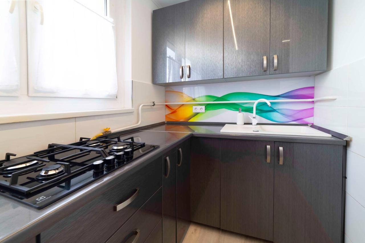 Comfort 66 - Real-Life 3-Room Family Stay With 4 Beds 미슈콜츠 외부 사진